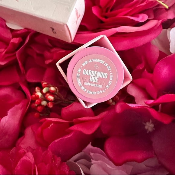 Jeffree Star Velvet Trap Lipstick | NEW IN BOX | GARDENING H** - Picture 4 of 8